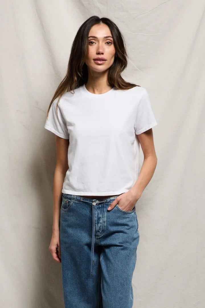 The Springstee By The Perfect White Tee - Moxiebainbridge