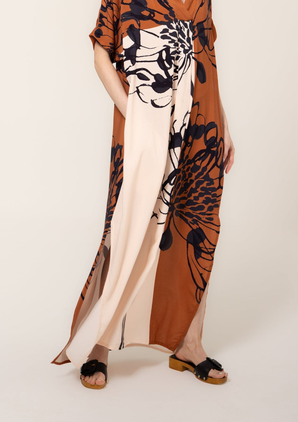 The Allegra Kaftan LuLu By Bel Kazan - Moxiebainbridge