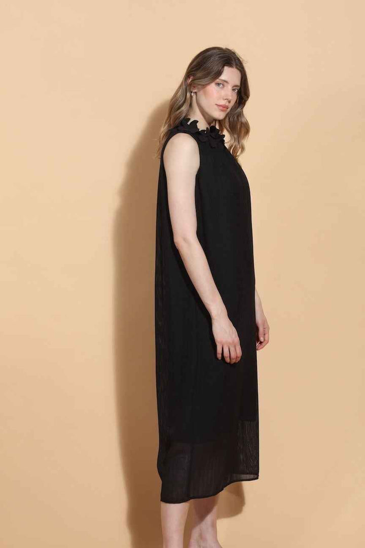 Sleeveless Dress With Petal Detail Around The Neck Black By Jessie Liu - Moxiebainbridge