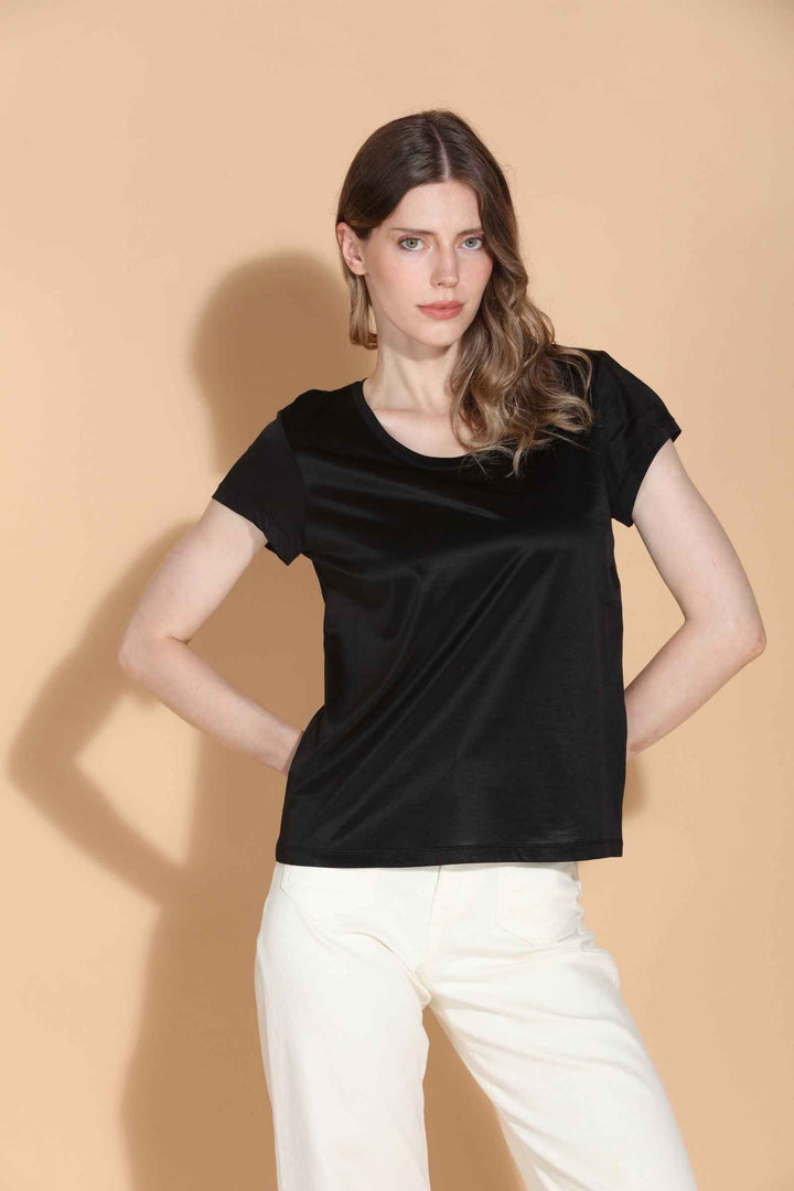 Modal Cotton Blend U Neck Black Tee By Jessie Liu - Moxiebainbridge