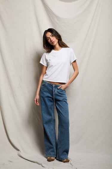 The Springstee By The Perfect White Tee - Moxiebainbridge