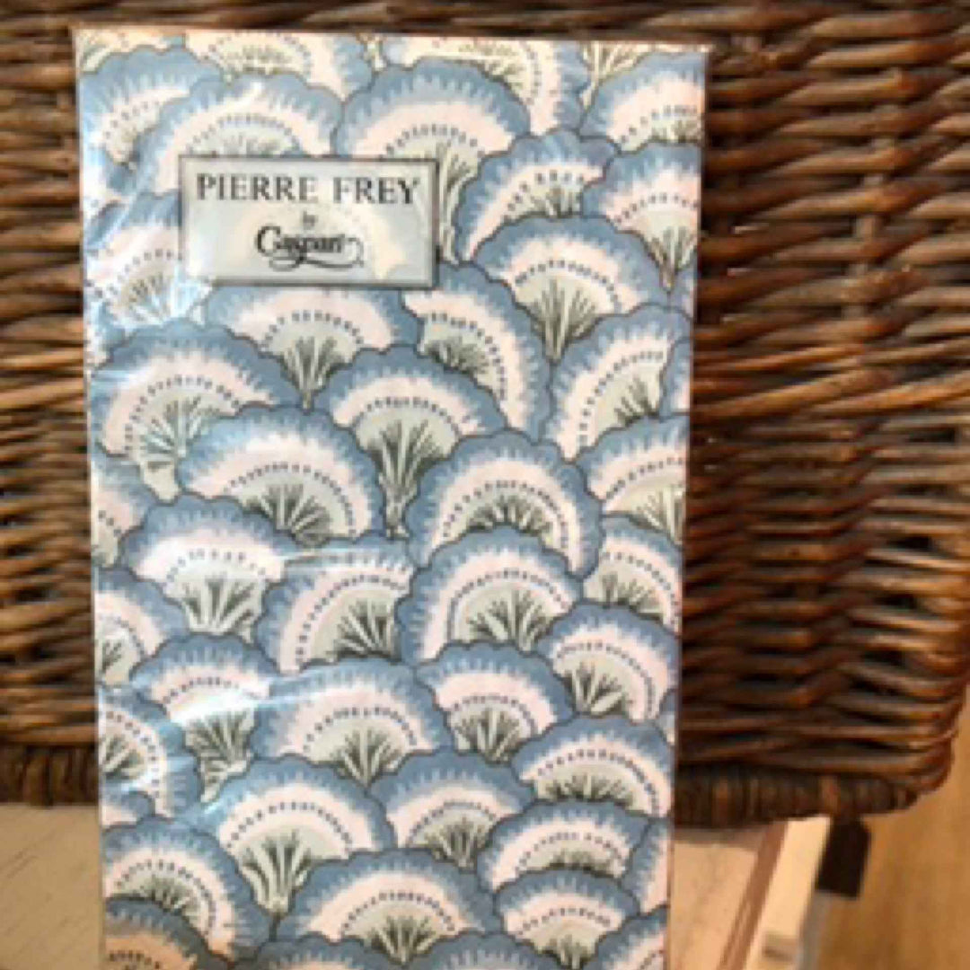 Pierre Frey  guest towel scallop. 02/25