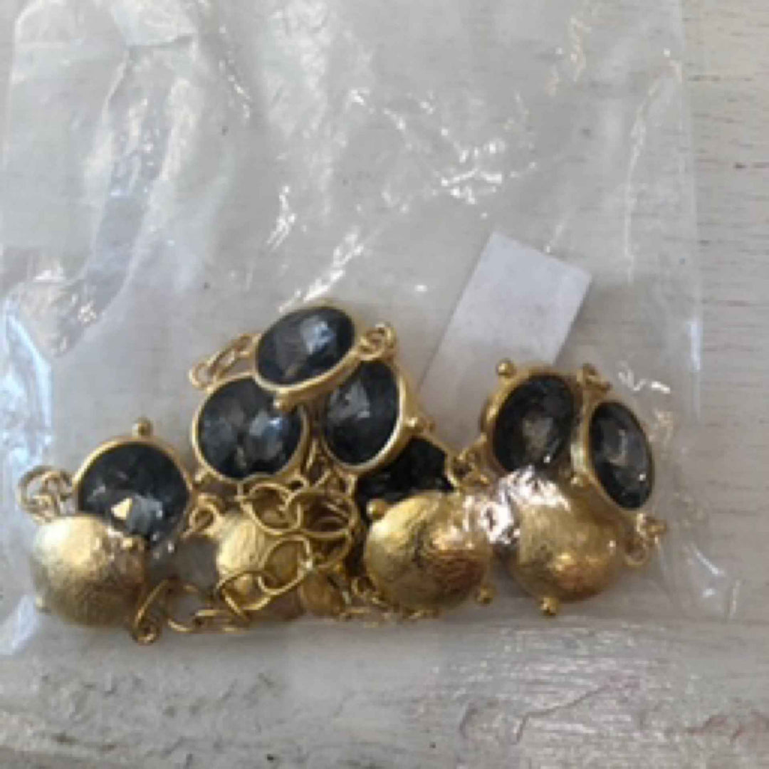 Gold braceletw/ topaz stones. 3897S. 03/25