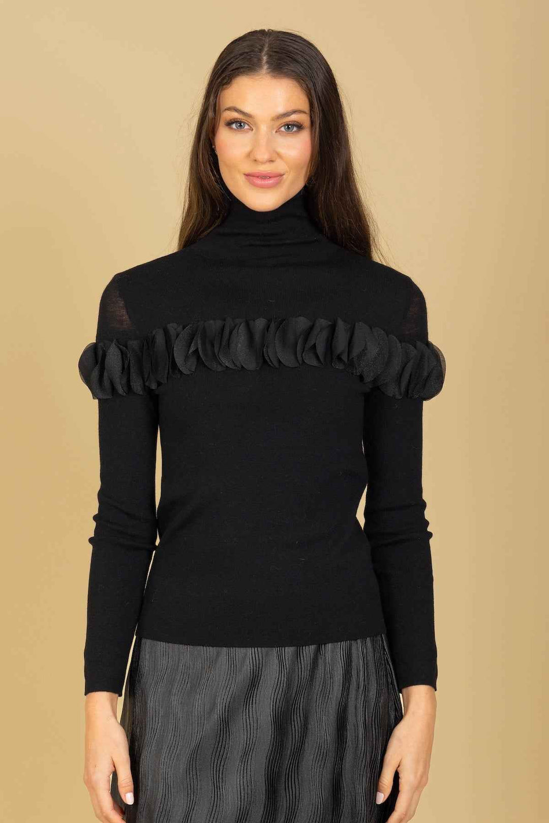 100%Merino Wool Turtle Neck Sweater With Appliqué By Jessie Liu