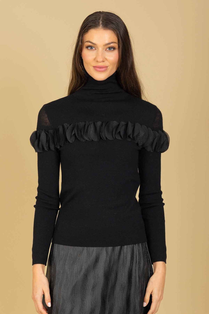 100%Merino Wool Turtle Neck Sweater With Appliqué By Jessie Liu