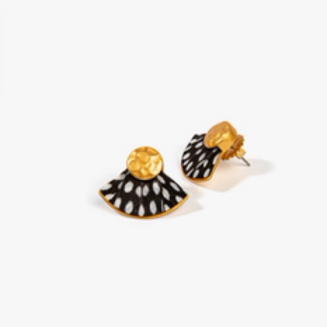 Hiott  Stud Earring