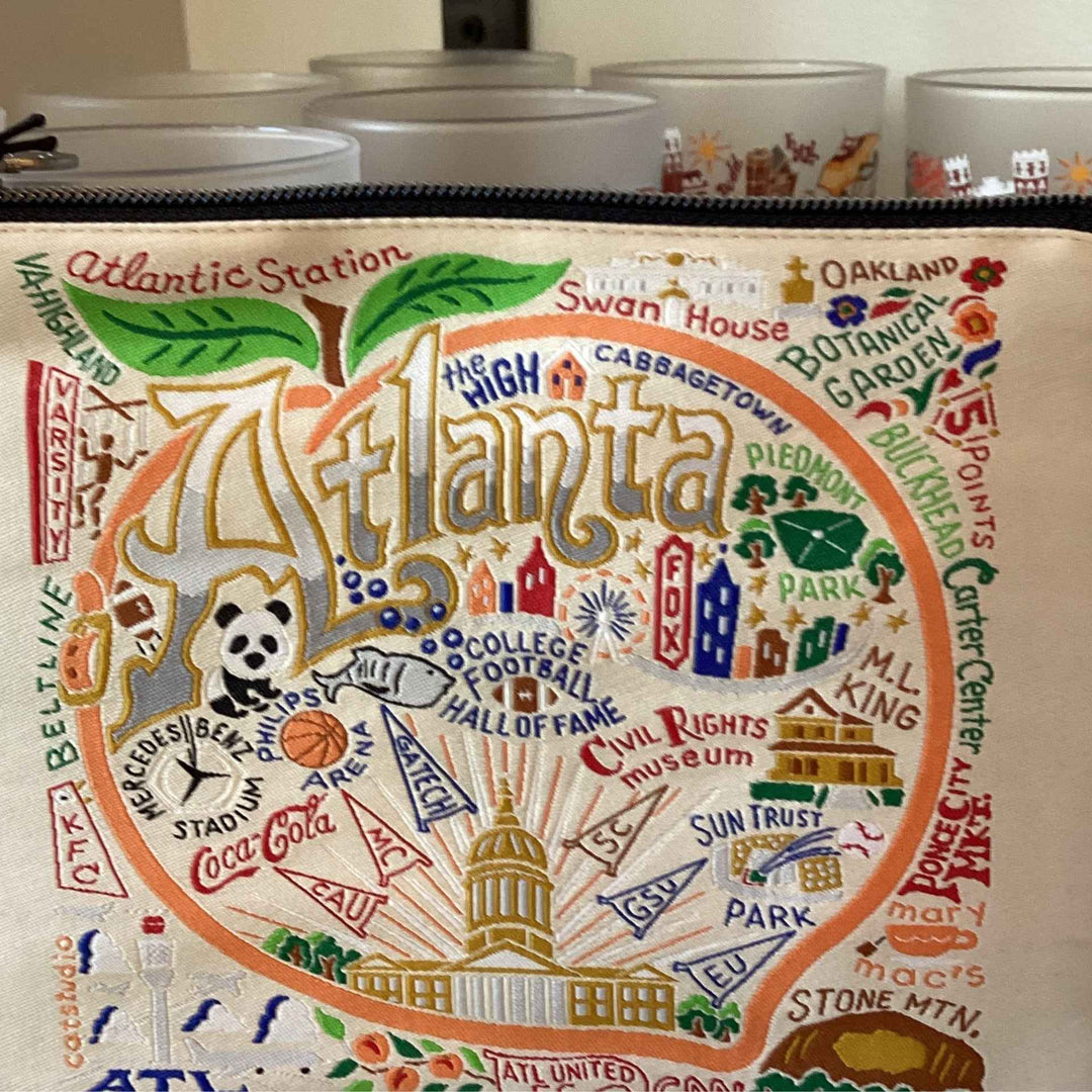 Atlanta Pouch